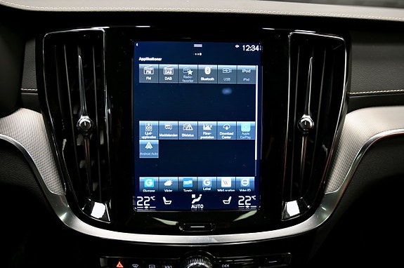 Volvo V60 28 of 30