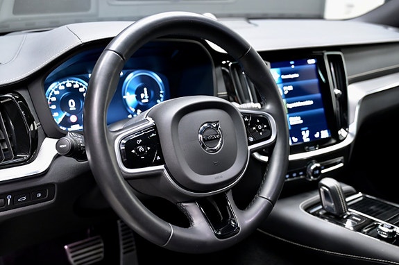 Volvo V60 20 of 30