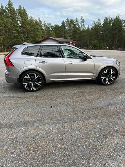 Volvo XC60 3 of 7
