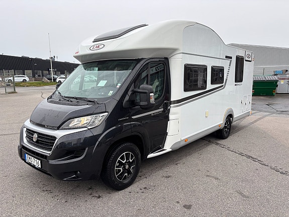 LMC Breezer H737 Blackline - Queenbed - Alde - Dragkrok 1900kg - Taksäng - 7 of 25