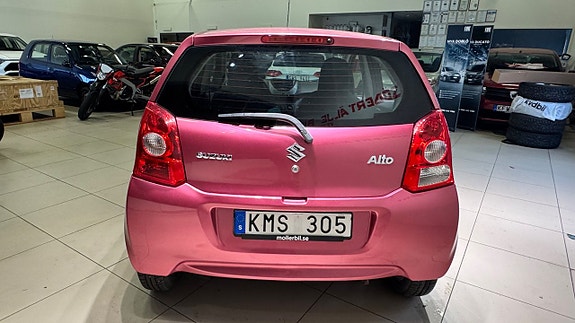 Suzuki Alto 12 of 18