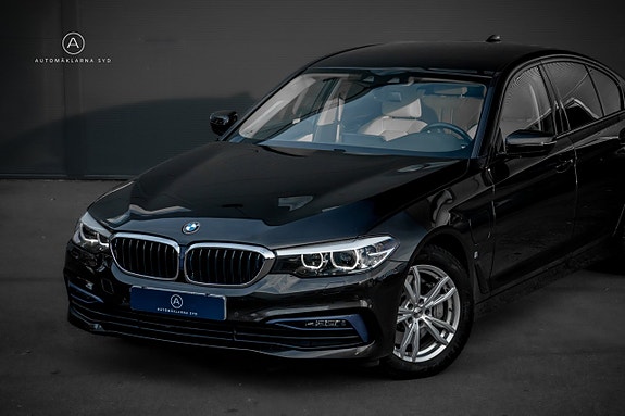 BMW 530e 2 of 23