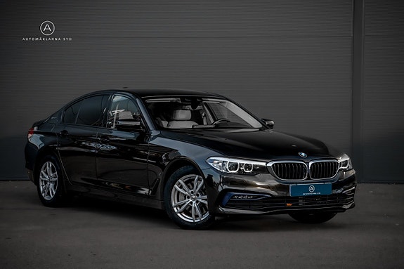 BMW 530e 4 of 23