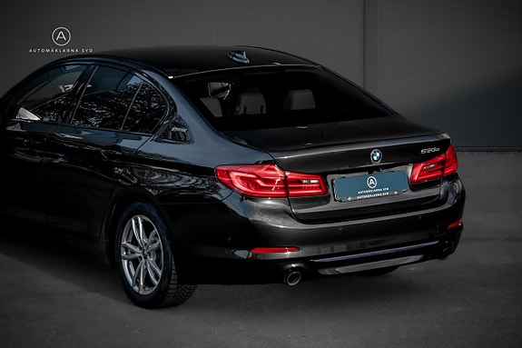 BMW 530e 22 of 23