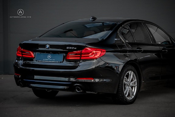 BMW 530e 18 of 23