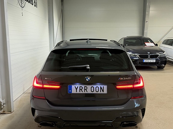 BMW M340i 5 of 25
