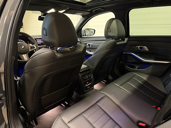 BMW M340i 18 of 25