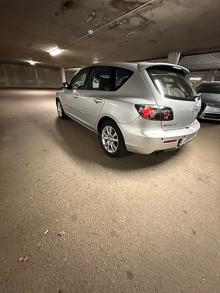 Mazda 3 5 of 5