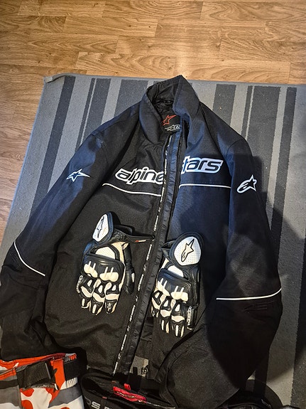Product image 4 of 6
