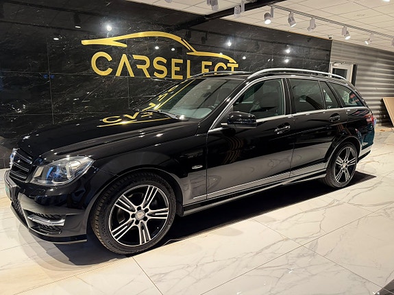Mercedes-Benz C220 2 of 22