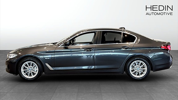 BMW 530e 6 of 9