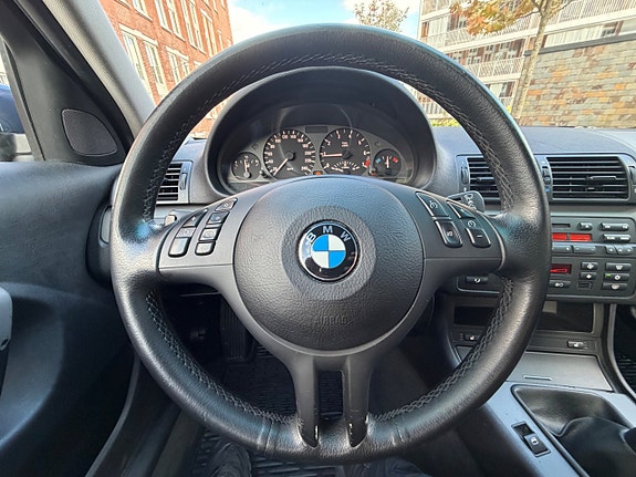 BMW 316 13 of 16