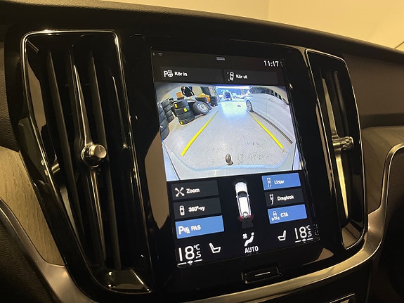 Volvo V60 Cross Country 20 of 23