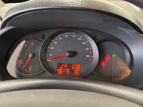 Renault Kangoo Express Maxi 13 of 15