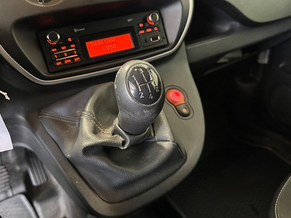Renault Kangoo Express Maxi 12 of 15