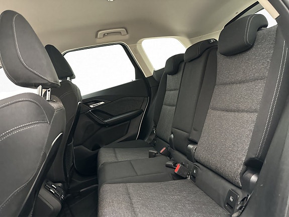 BMW iX1 29 of 30