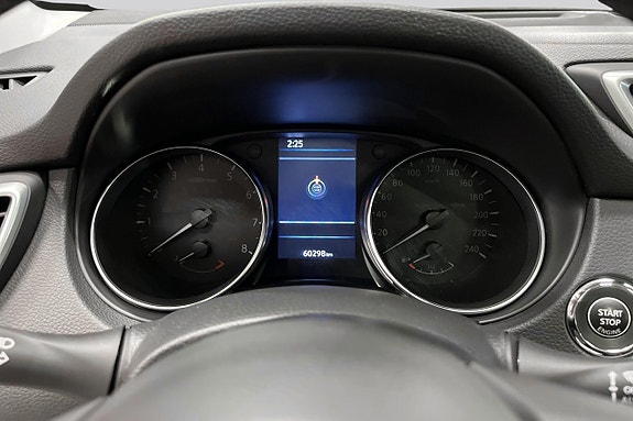 Nissan Qashqai 10 of 17