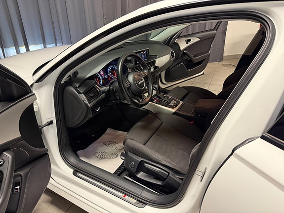 Audi A6 9 of 30