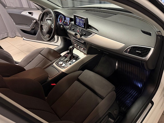 Audi A6 24 of 30