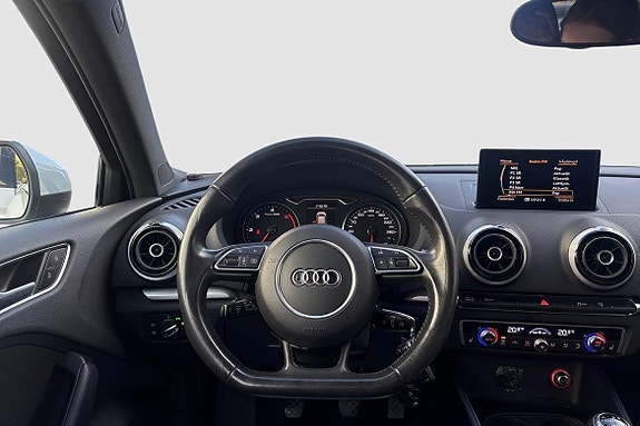 Audi A3 9 of 11