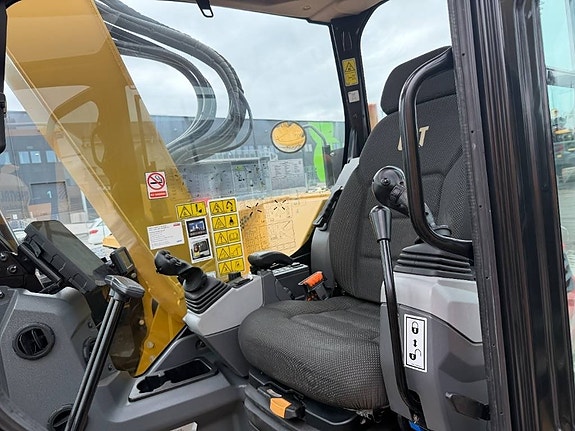 CAT 308 8 of 9