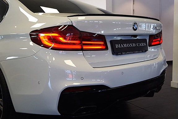 BMW 530e 10 of 25