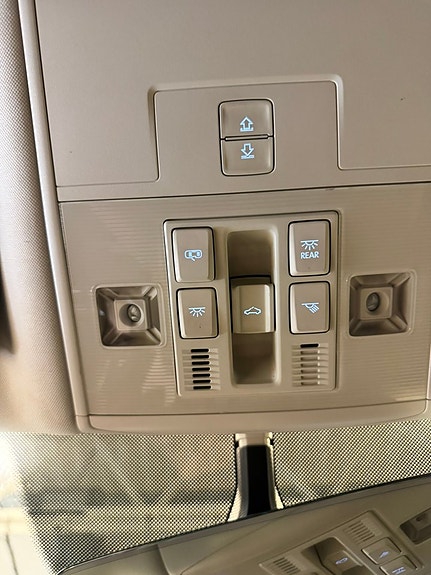 Volkswagen Passat 15 of 16