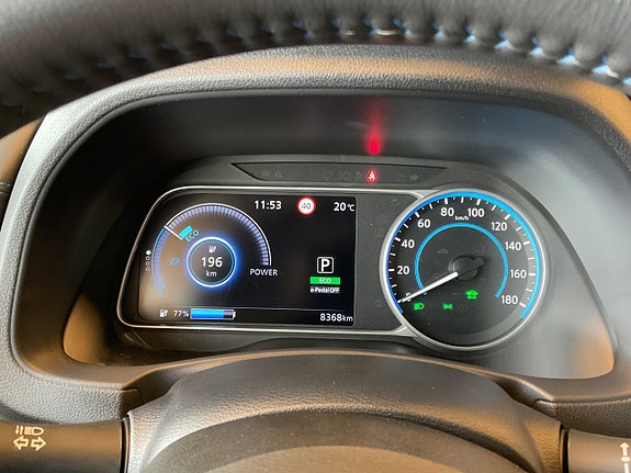 Nissan Leaf 7 of 12