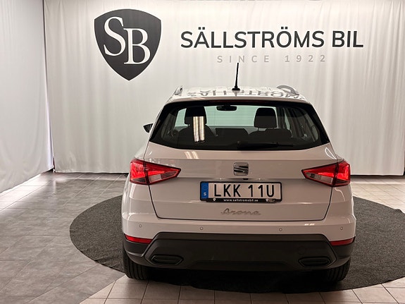 Seat Arona 5 of 19
