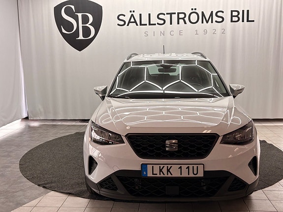 Seat Arona 4 of 19