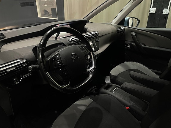 Citroen Grand C4 Picasso 18 of 22