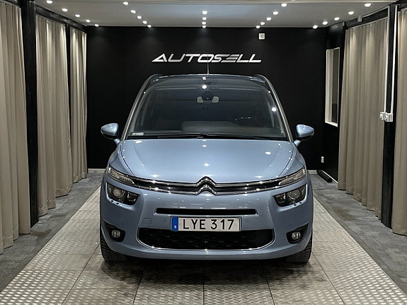 Citroen Grand C4 Picasso 2 of 22