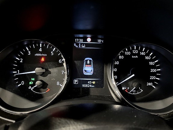 Nissan Qashqai 8 of 15