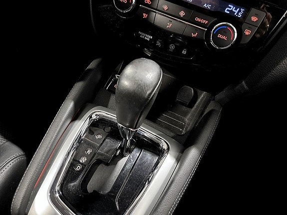 Nissan Qashqai 10 of 15