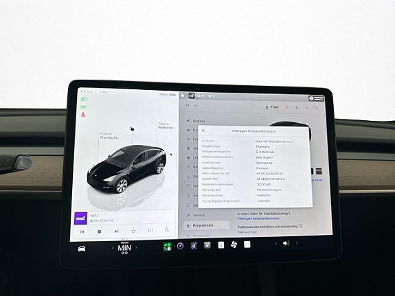 Tesla Model Y 20 of 30