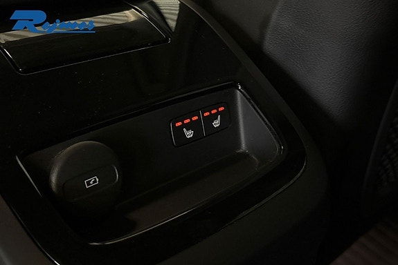 Volvo V90 18 of 30