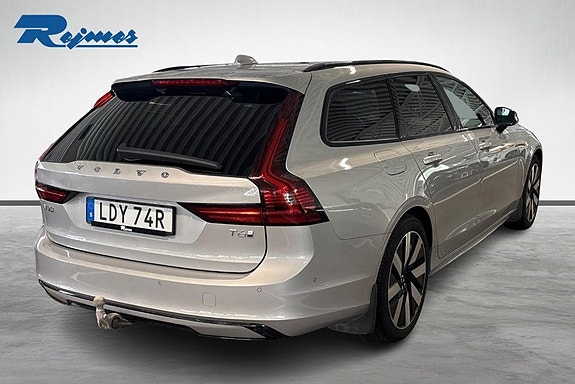 Volvo V90 4 of 30