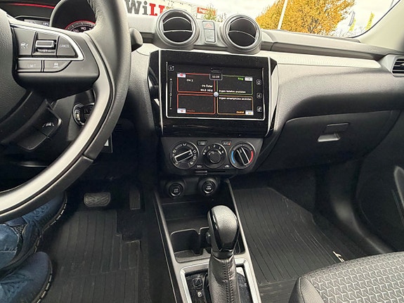 Suzuki Swift 7 of 8