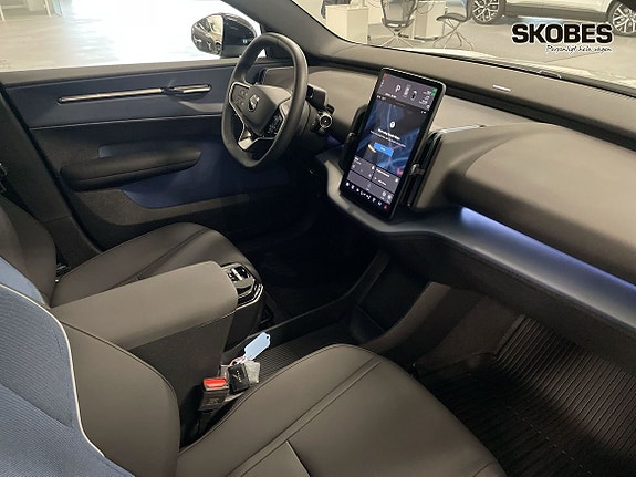Volvo EX30 19 of 21