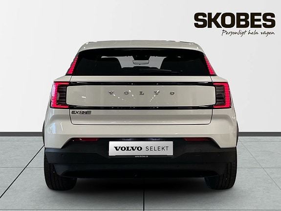 Volvo EX30 7 of 21