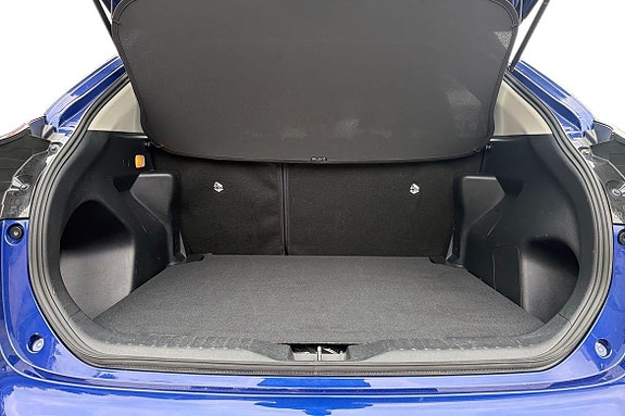 Toyota Yaris Cross 12 of 21