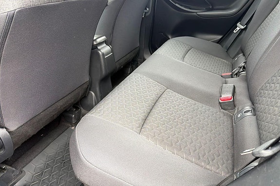 Toyota Yaris Cross 15 of 21