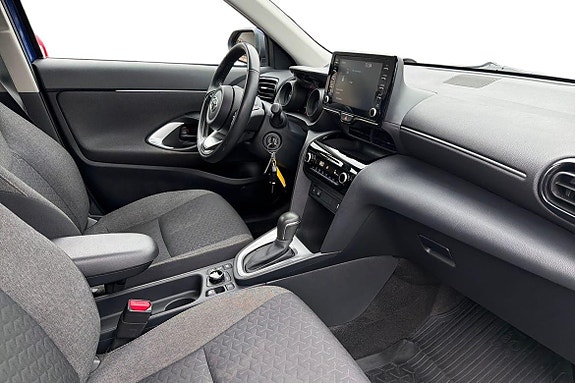 Toyota Yaris Cross 7 of 21