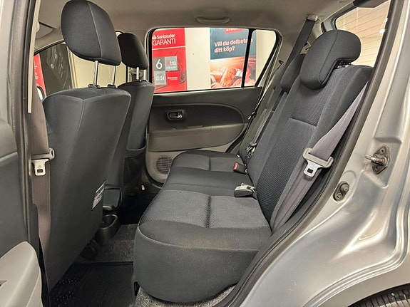 Subaru Justy 17 of 20
