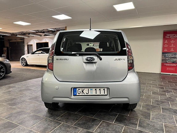 Subaru Justy 9 of 20