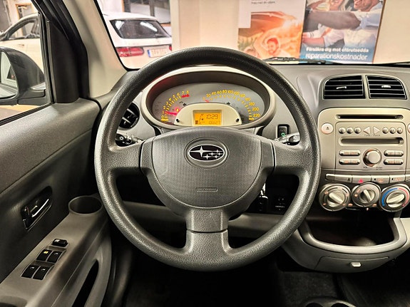 Subaru Justy 13 of 20
