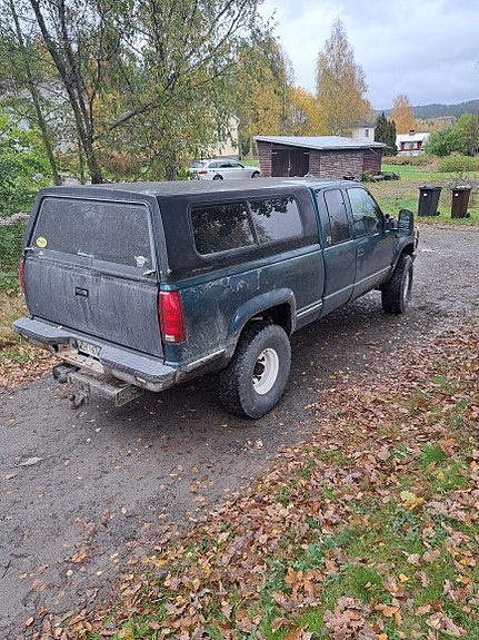 Chevrolet K2500 3 of 8
