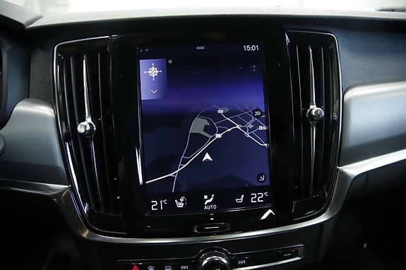 Volvo V90 10 of 17