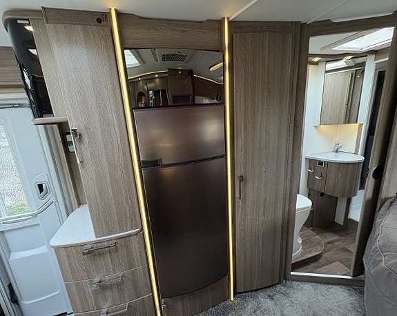KABE Imperial KABE TM I 810 LXL (cinderella, litiumbatteri,ac,hydralben)) 12 of 19