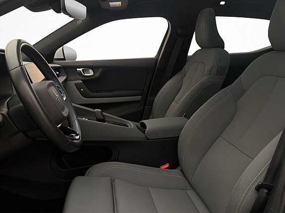 Polestar 2 13 of 30